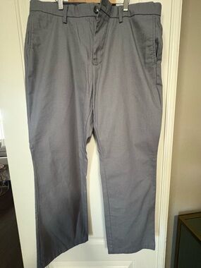 Men's Gray Chino Pants - Classic Straight Fit-Old Navy